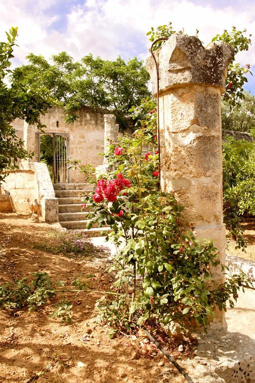 Masseria Curatori Монополи Екстериор снимка